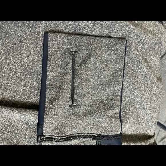 Lululemon Runderful 1/2 Zip Jacket pullover Heathered blue Size 4, EUC - Picture 7 of 9